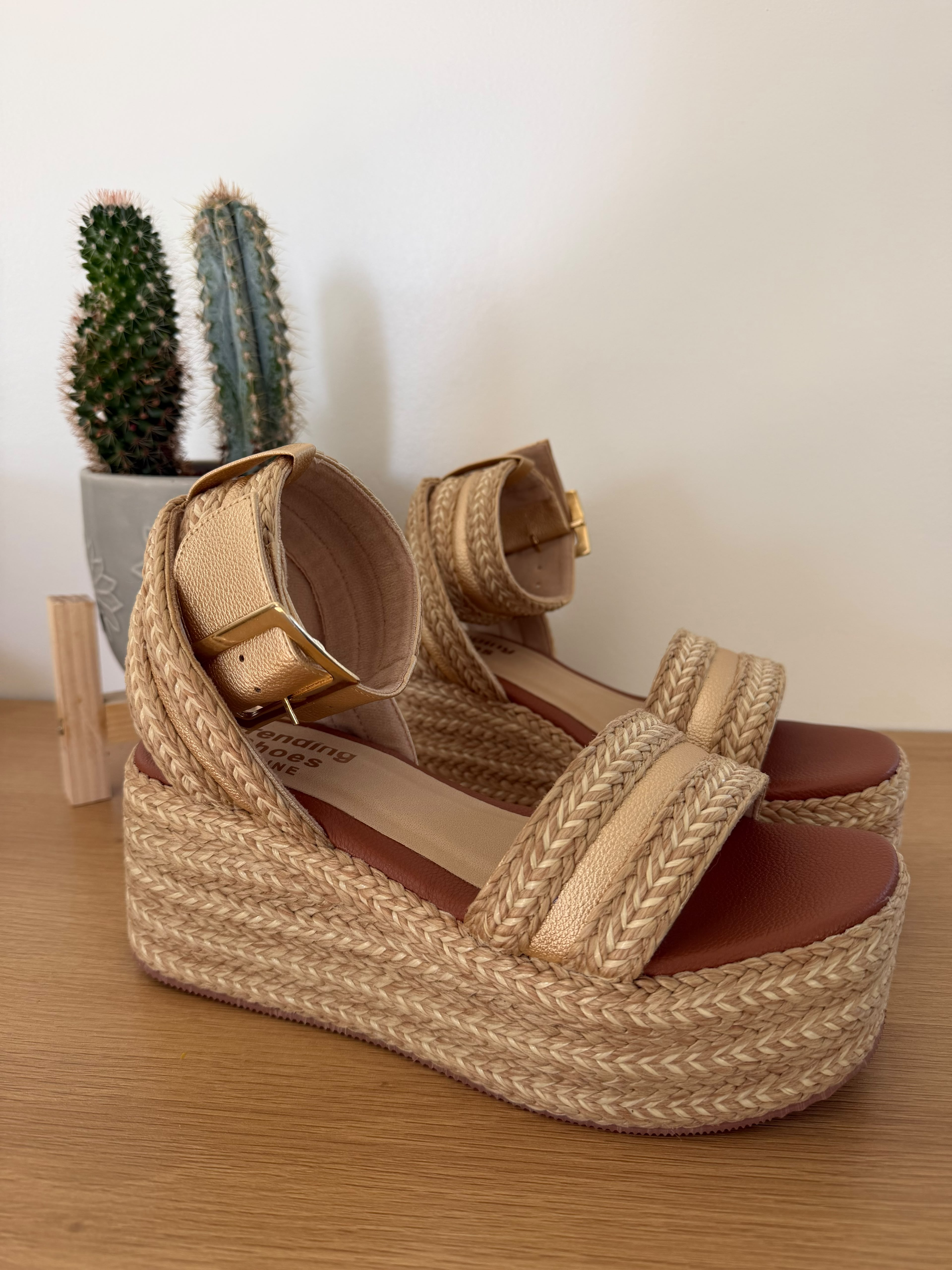 Krisley Sandals