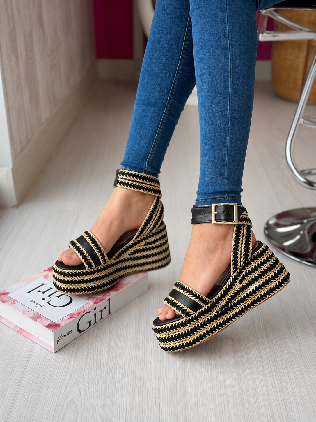 Krisley Sandals