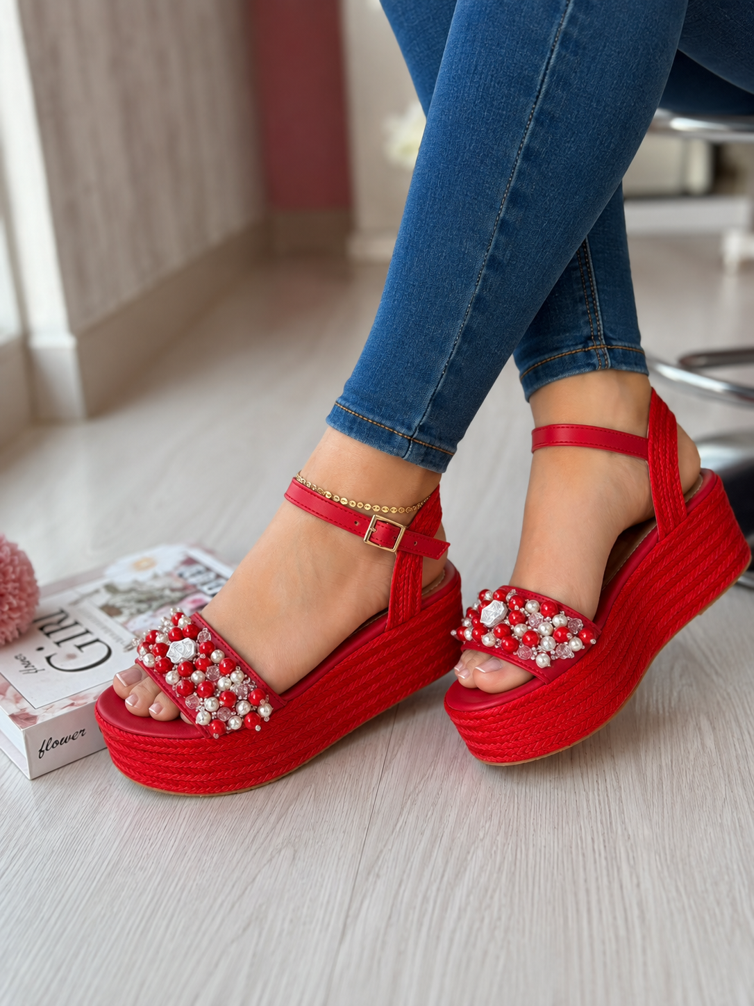 CORAL ROJA SANDALS